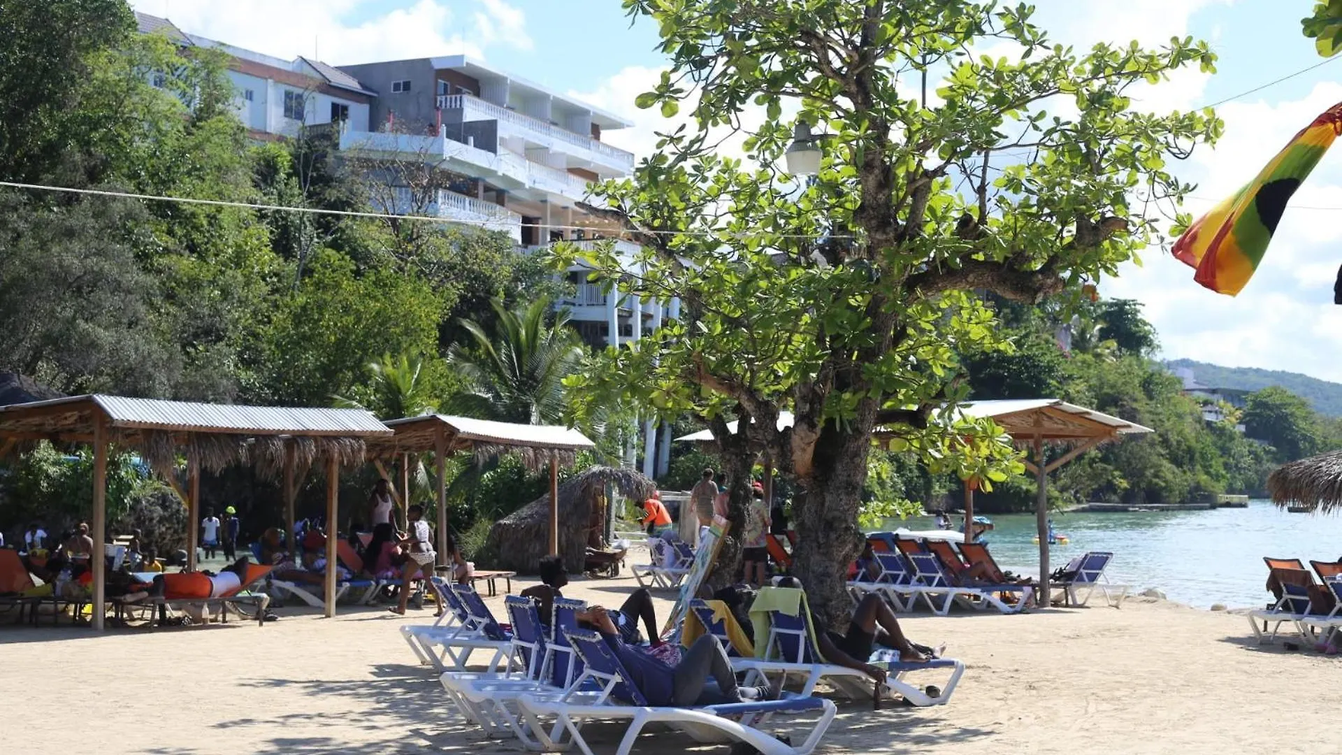 Contemporary Ocean View 2Bed Carib Ocho Rios Condo Appartamento