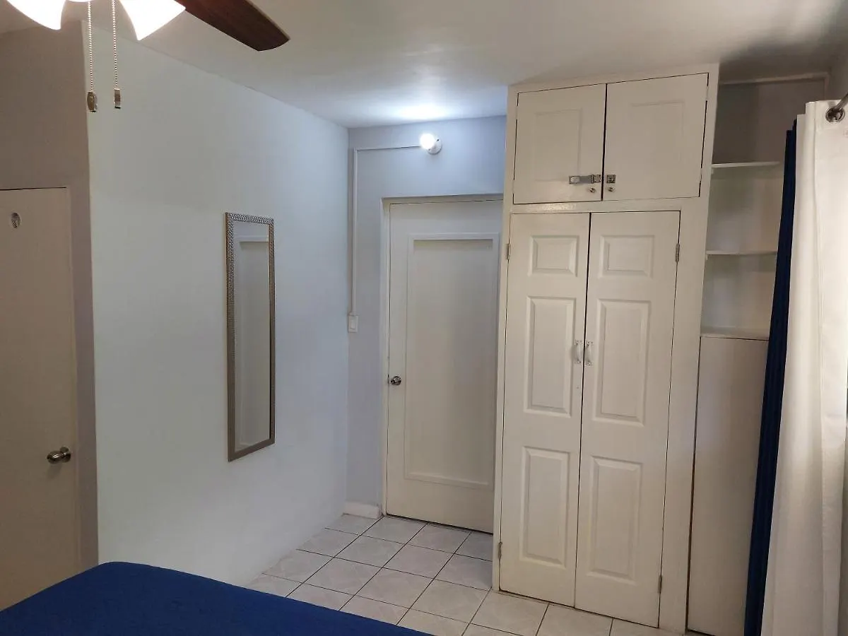 Contemporary Ocean View 2Bed Carib Ocho Rios Condo Daire